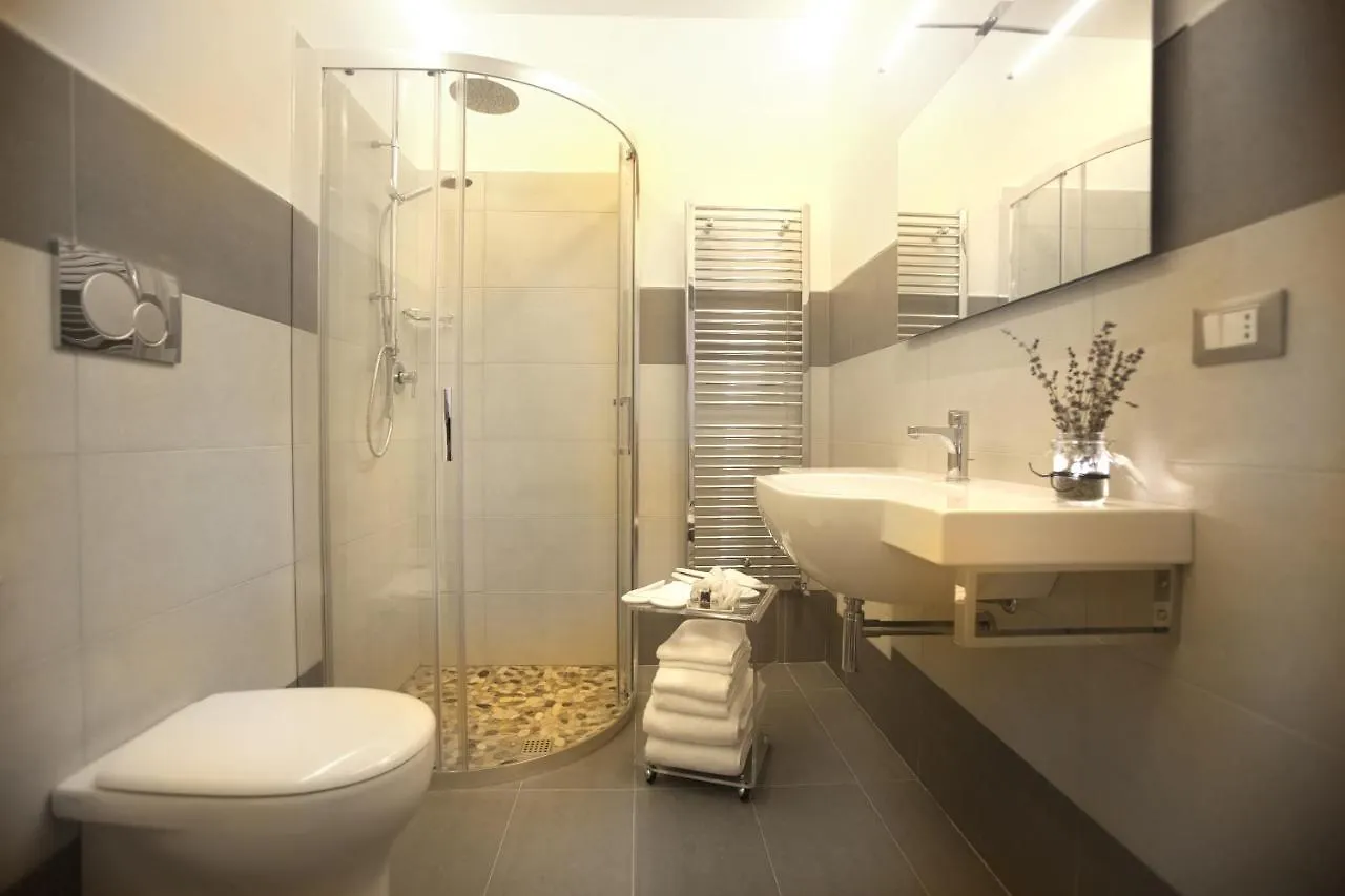 Villa Bedinle' Lecce 0*,  Italia